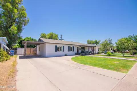 3519 E Piccadilly Rd, Phoenix, AZ 85018 photo 3
