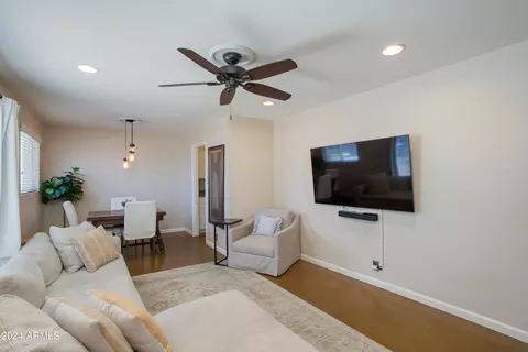 506 E Butler Dr, Phoenix, AZ 85020 photo 6
