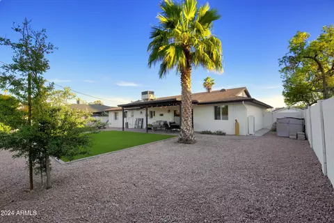 940 E Manhatton Dr, Tempe, AZ 85282 photo 29