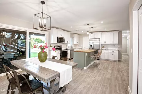 940 E Manhatton Dr, Tempe, AZ 85282 photo 13