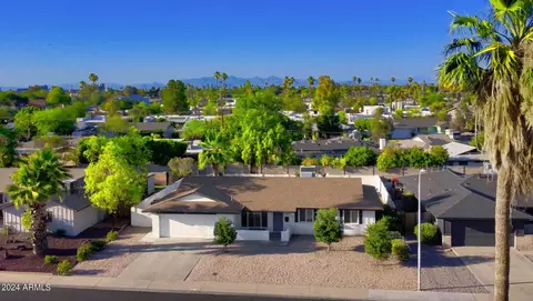 940 E Manhatton Dr, Tempe, AZ 85282 photo 2