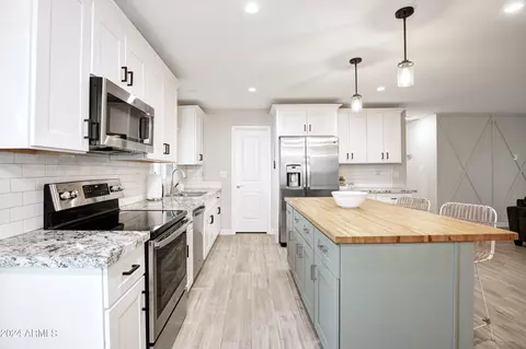 940 E Manhatton Dr, Tempe, AZ 85282 photo 11