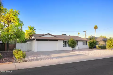 940 E Manhatton Dr, Tempe, AZ 85282 photo 3