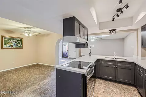 4627 N 21st Ave, Phoenix, AZ 85015