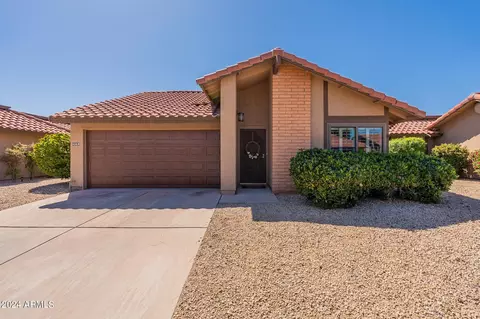 4353 E Sandia St, Phoenix, AZ 85044