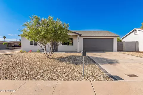 3502 E Claire Dr, Phoenix, AZ 85032