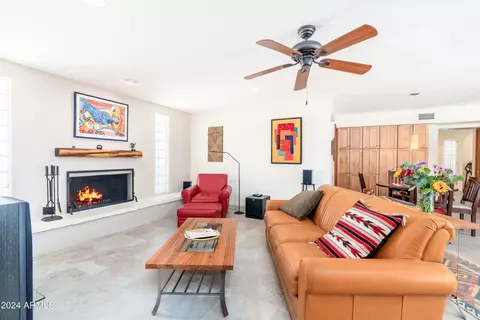Living - 6520 S Juniper St, Tempe, AZ 85283 photo 6 of 9