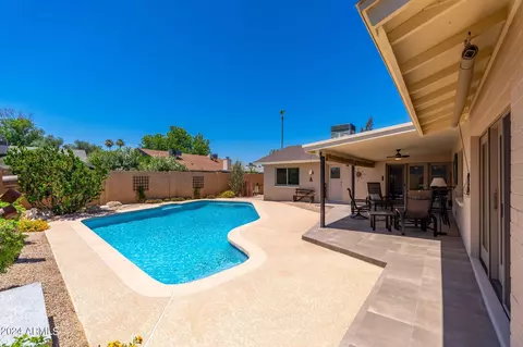 Exterior - 6520 S Juniper St, Tempe, AZ 85283 photo 6 of 12