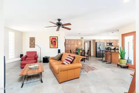 Living - 6520 S Juniper St, Tempe, AZ 85283 photo 9 of 9