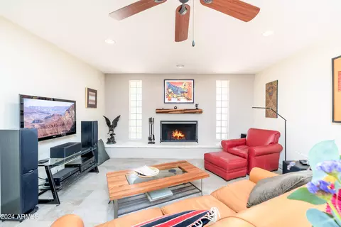 Living - 6520 S Juniper St, Tempe, AZ 85283 photo 7 of 9