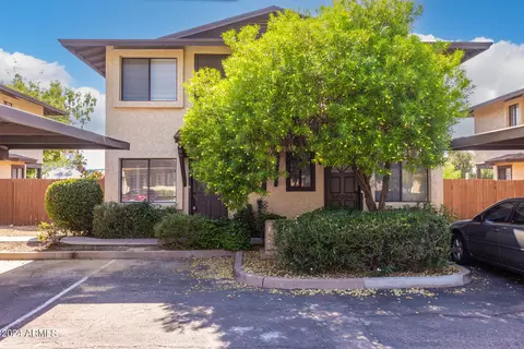 2201 E Pinchot Ave #4, Phoenix, AZ 85016