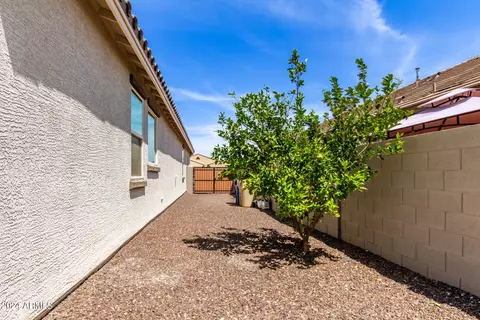 Exterior - 1982 N 212th Ln, Buckeye, AZ 85396 photo 12 of 13
