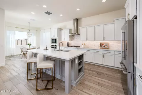 3417 E Daley Ln, Phoenix, AZ 85050 photo 18