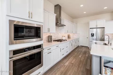 3417 E Daley Ln, Phoenix, AZ 85050 photo 19