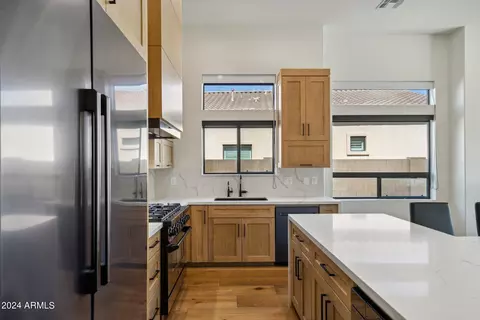 8252 E Inca St, Mesa, AZ 85207 photo 5