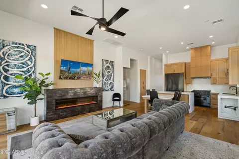 8252 E Inca St, Mesa, AZ 85207 photo 2