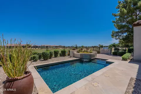 600 E Peach Tree St, Queen Creek, AZ 85140
