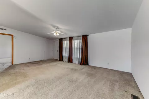 2901 E Marco Polo Rd, Phoenix, AZ 85050 photo 8
