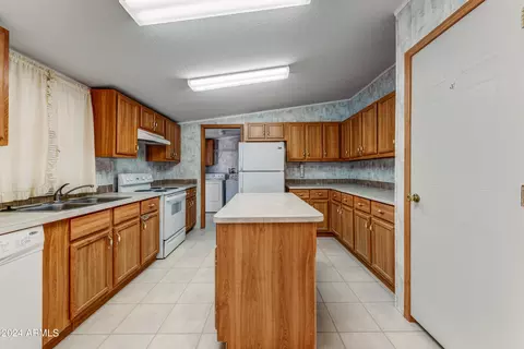 2901 E Marco Polo Rd, Phoenix, AZ 85050 photo 6