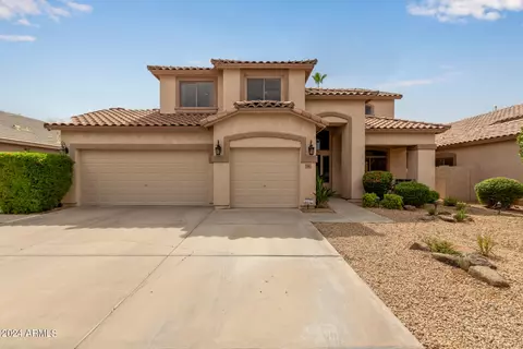 886 S Ash St, Gilbert, AZ 85233