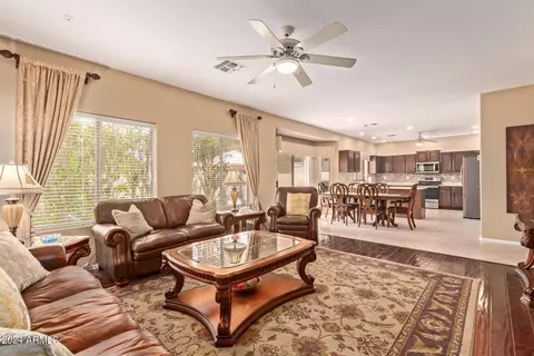 886 S Ash St, Gilbert, AZ 85233 photo 10