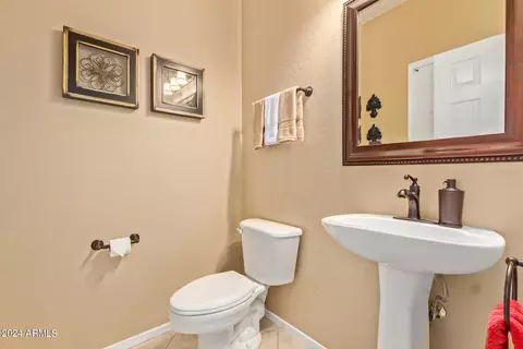 886 S Ash St, Gilbert, AZ 85233 photo 16