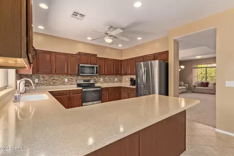 886 S Ash St, Gilbert, AZ 85233 photo 15