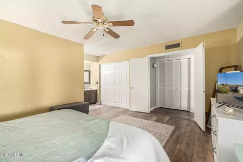 531 E Sack Dr, Phoenix, AZ 85024 photo 14