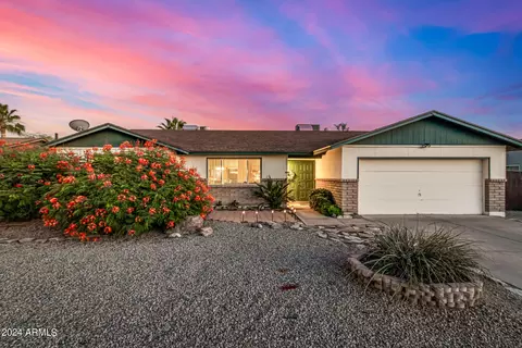 531 E Sack Dr, Phoenix, AZ 85024