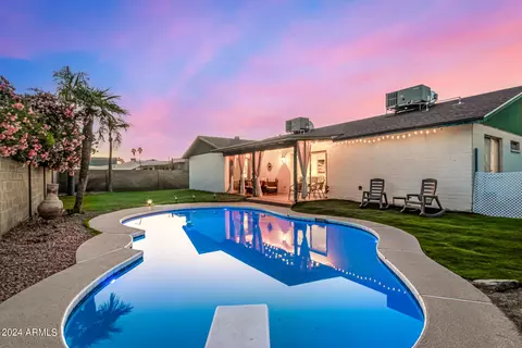 531 E Sack Dr, Phoenix, AZ 85024 photo 3