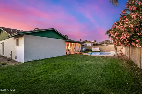 531 E Sack Dr, Phoenix, AZ 85024 photo 4