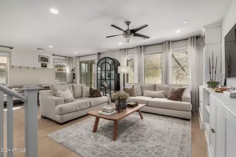 4648 E Tierra Buena Ln, Phoenix, AZ 85032 photo 3