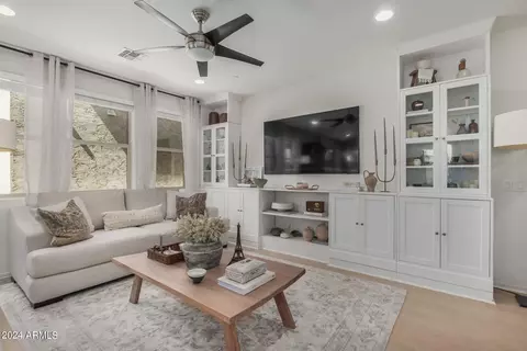 4648 E Tierra Buena Ln, Phoenix, AZ 85032 photo 5