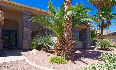 10220 E Cochise Dr, Scottsdale, AZ 85258