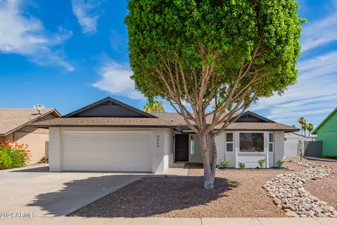6048 E Inglewood St, Mesa, AZ 85205