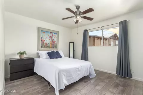 329 W Desert Dr, Phoenix, AZ 85041