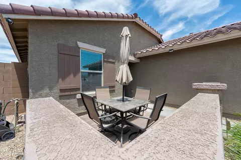 9612 W Trumbull Rd, Tolleson, AZ 85353