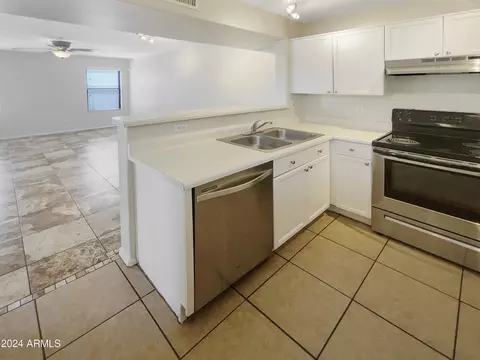 1113 W Windjammer Dr, Gilbert, AZ 85233 photo 14