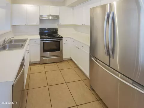1113 W Windjammer Dr, Gilbert, AZ 85233 photo 6