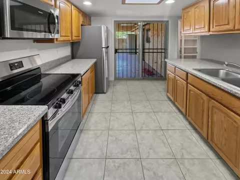4909 E Yuma St, Phoenix, AZ 85044 photo 6