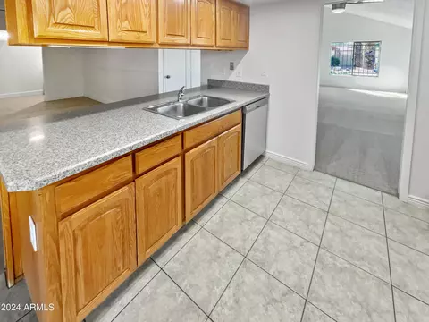4909 E Yuma St, Phoenix, AZ 85044 photo 16