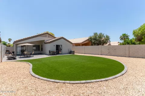 1744 E Saratoga St, Gilbert, AZ 85296