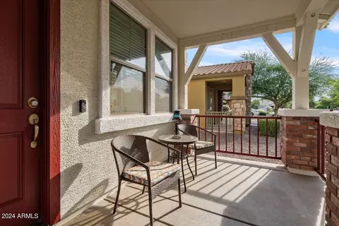 877 E Zesta Ln, Gilbert, AZ 85297 photo 2