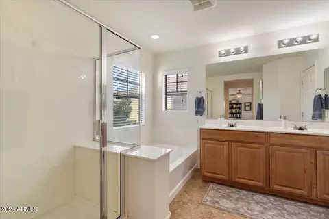 877 E Zesta Ln, Gilbert, AZ 85297 photo 25