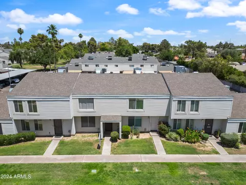 6620 S La Rosa Dr, Tempe, AZ 85283