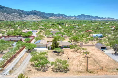 6456 S Jaxel Rd, Hereford, AZ 85615