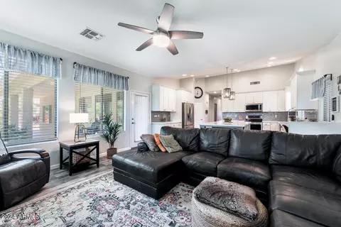 1338 E Shannon St, Gilbert, AZ 85295 photo 8