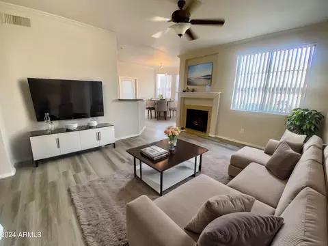1941 S Pierpont Dr #1011, Mesa, AZ 85206