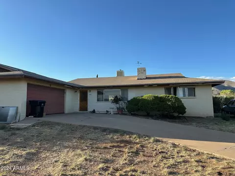 103 Pinal Dr, Bisbee, AZ 85603