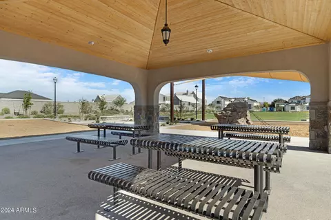 View/Area - 2659 E Maplewood St, Gilbert, AZ 85297 photo 7 of 8